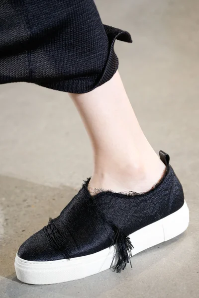 Look 80